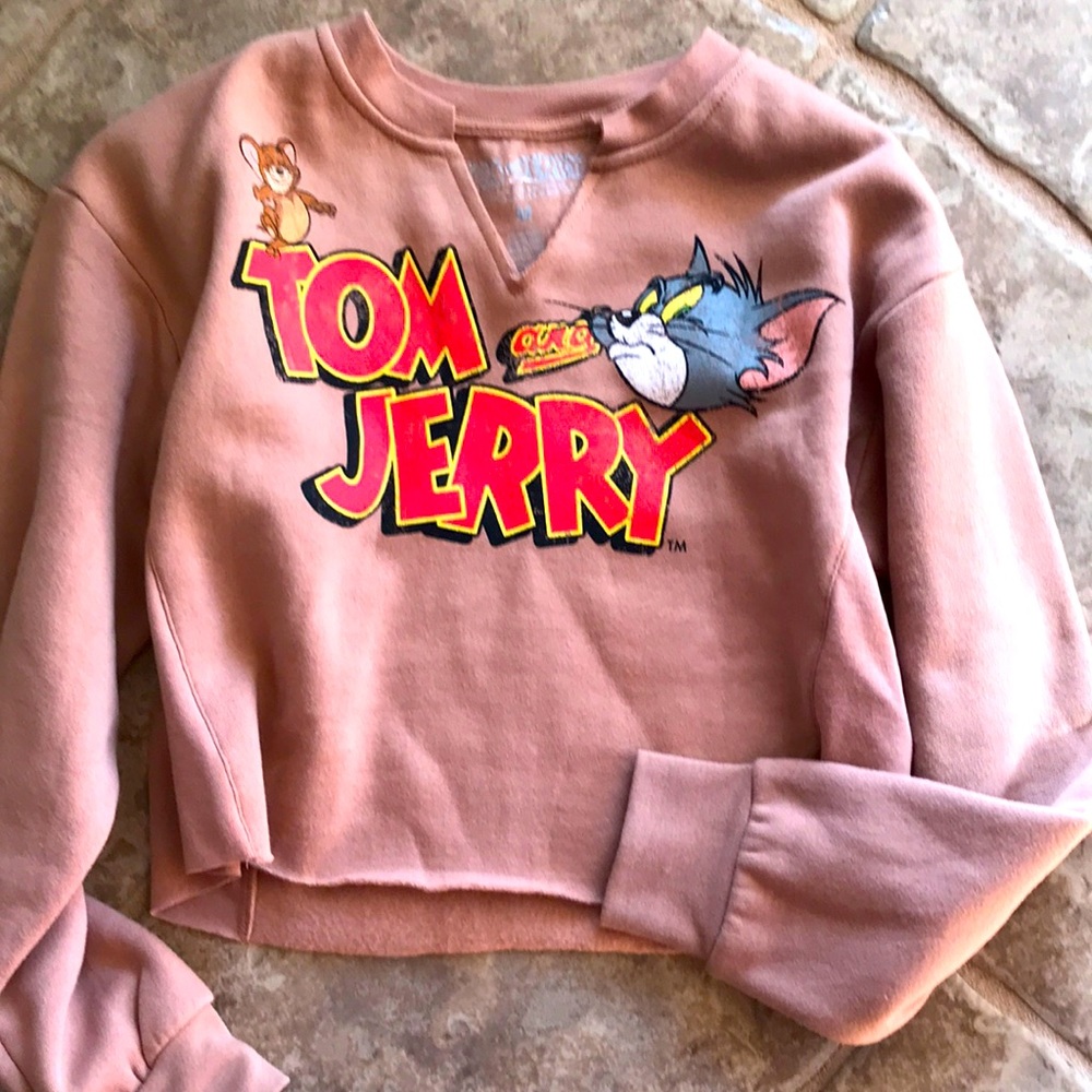 Tom and Jerry character sweatshirt.
